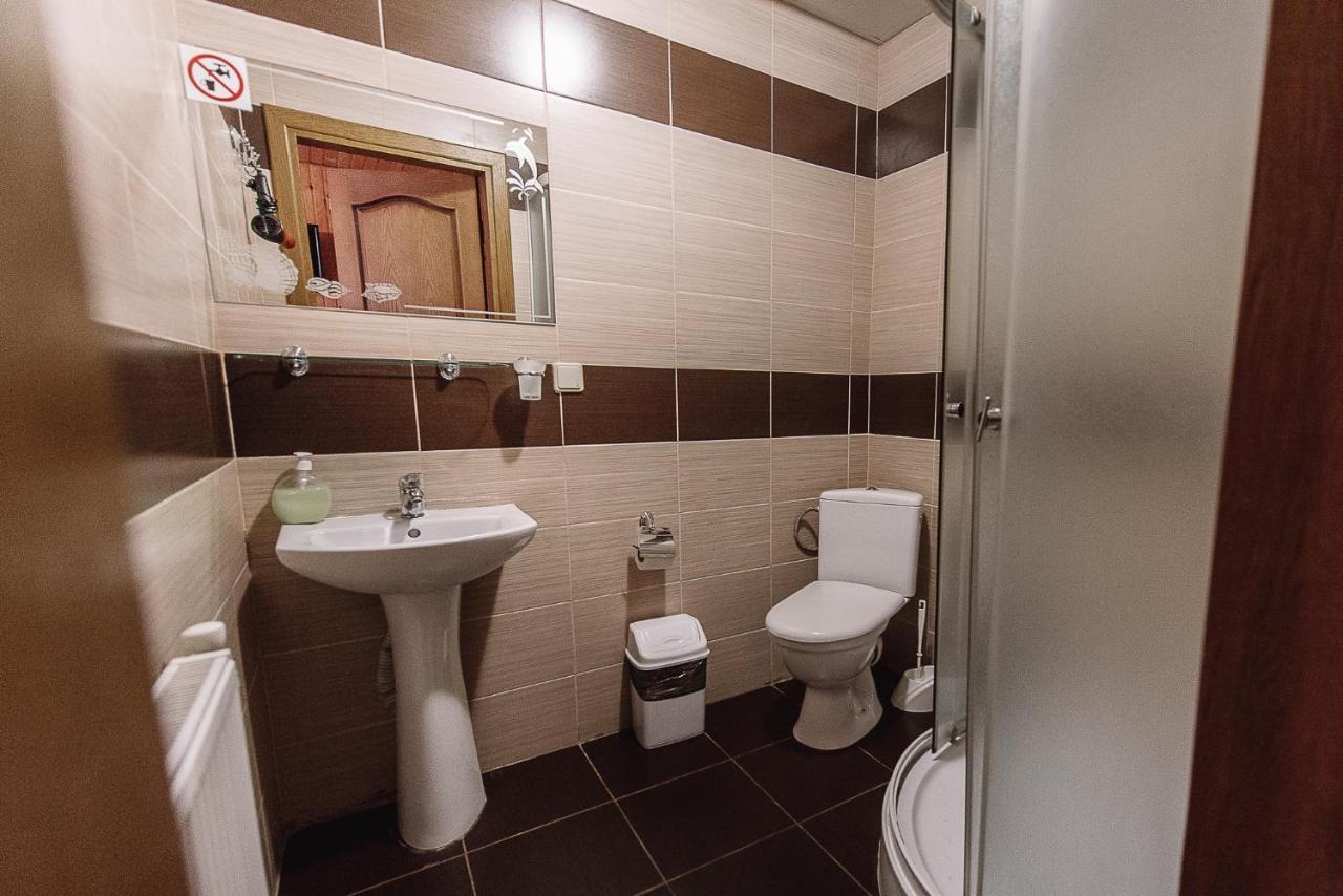 Toga Hotel Yablunytsia Buitenkant foto